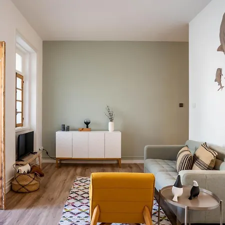 Casa Mouzi By Lovelystay Matosinhos (Porto)