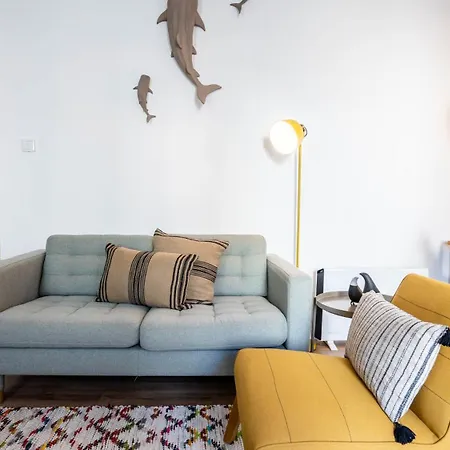 Casa Mouzi By Lovelystay بيت للعطل ماتوسينهوس